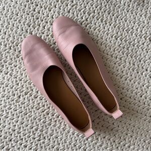 Everlane Women's Soft Pink Loafers